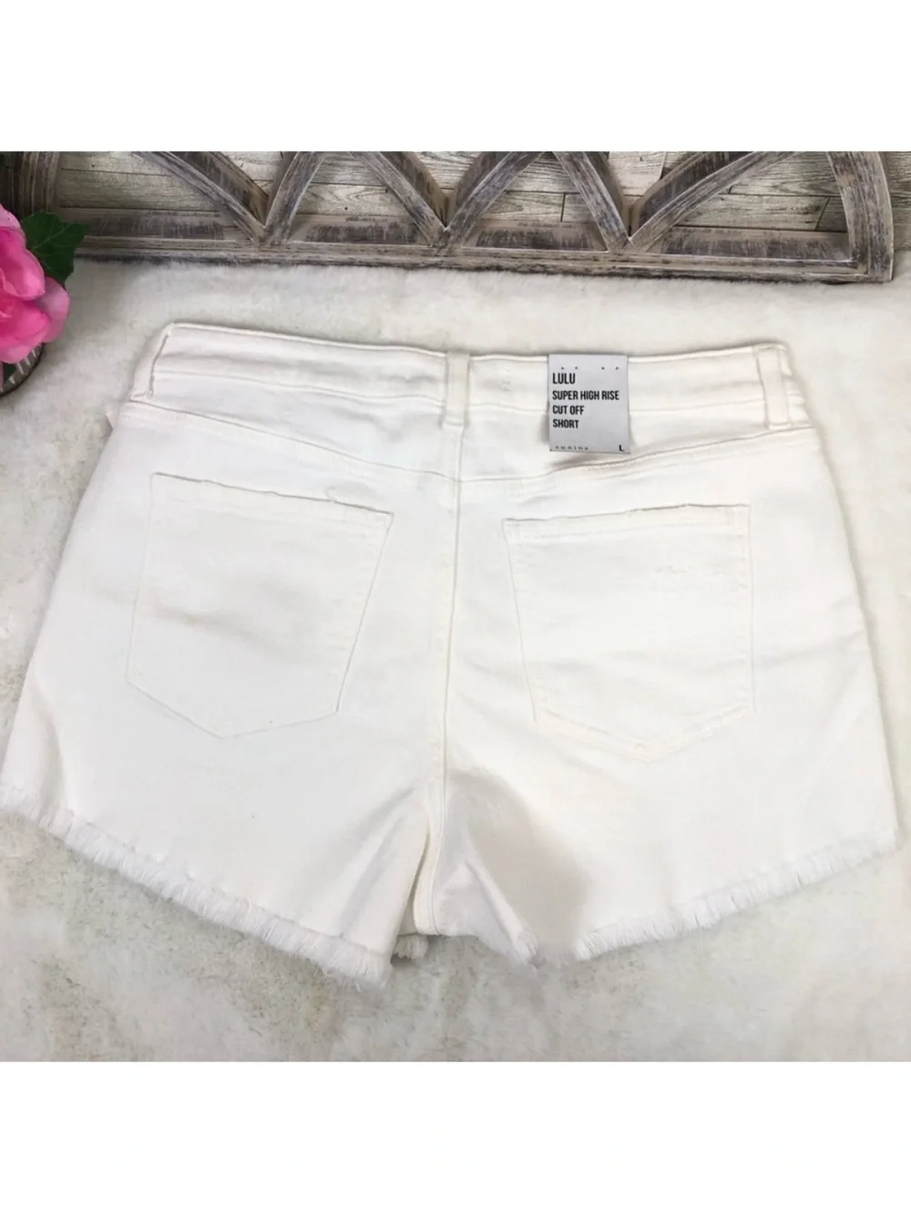 eunina White Frayed Hem Distressed Denim Shorts